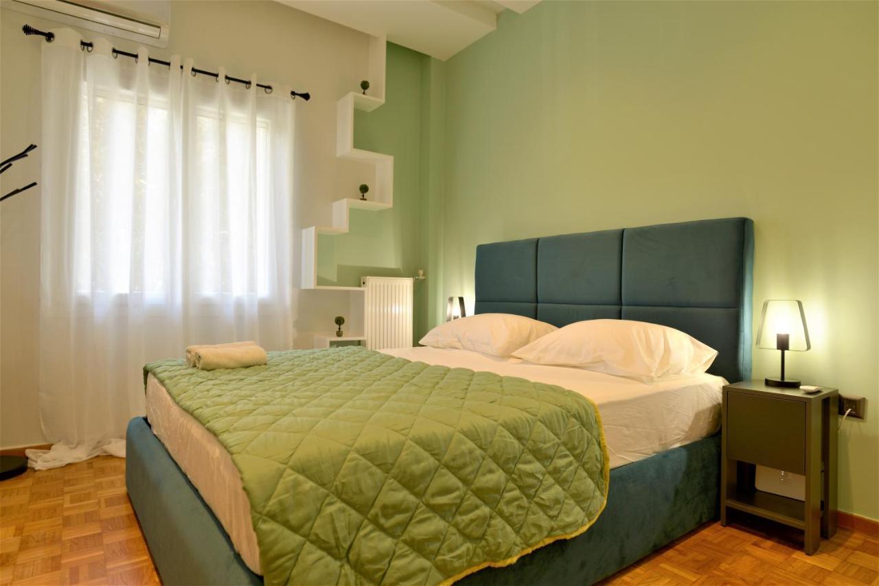 Cozy Apt In Ilisia With Urban Forest View Athen Exterior foto